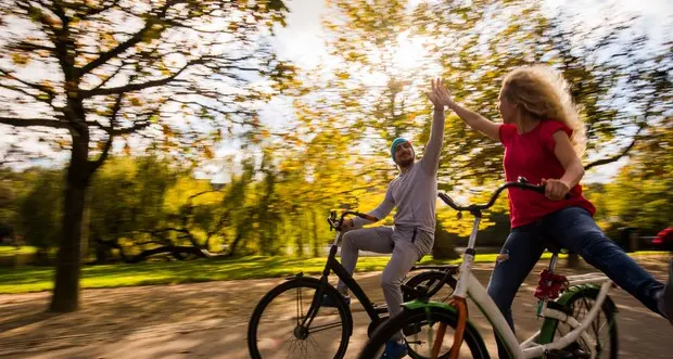 Felicità è andare in bici, il mezzo di trasporto che dà più soddisfazione