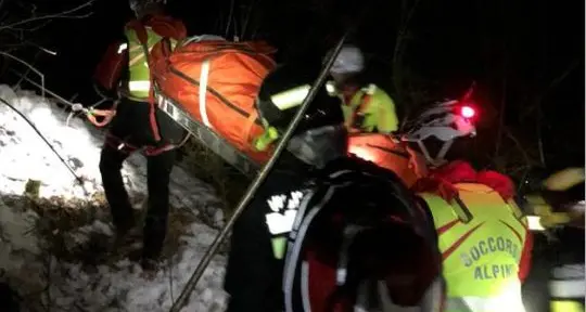 Folgarida, Turista incinta si sente male Soccorso Alpino la recupera di notte al Malghet Aut