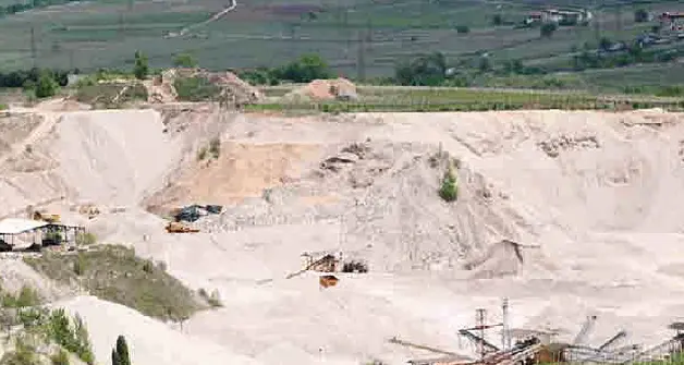 Discarica in cava, un comitato per dire \"no\" al progetto