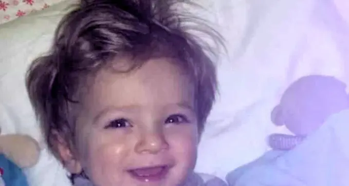 Per la morte del piccolo Eric schiacciato da un trattore a Serso chiesti 9 milioni di risarcimento