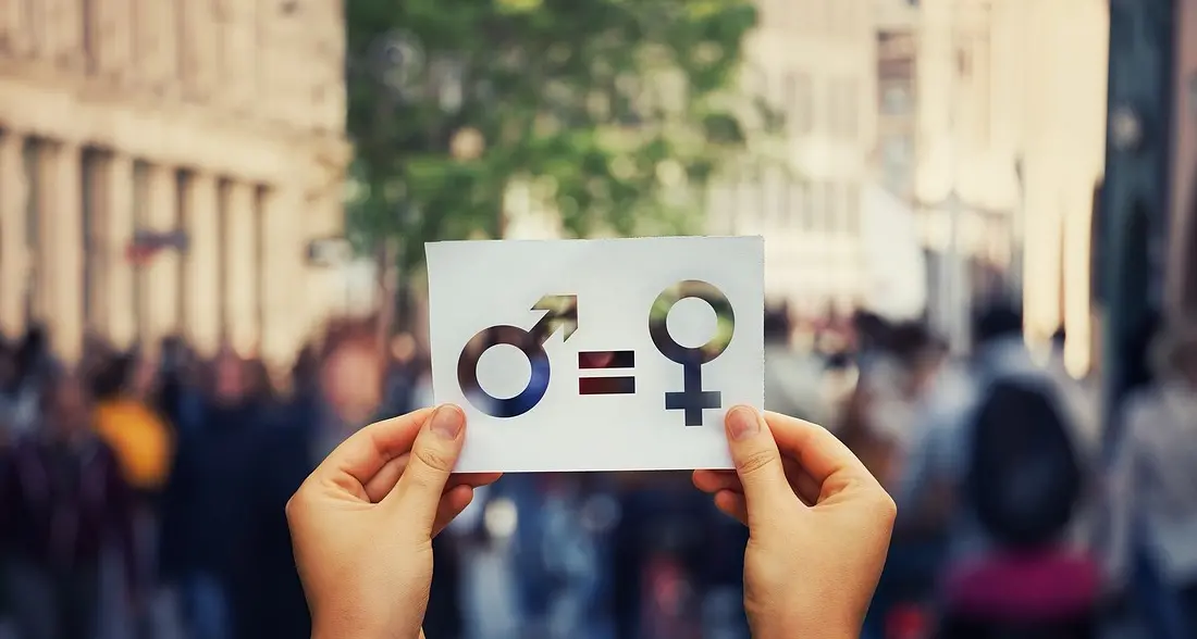 I volti delle donne, meglio non pubblicarli