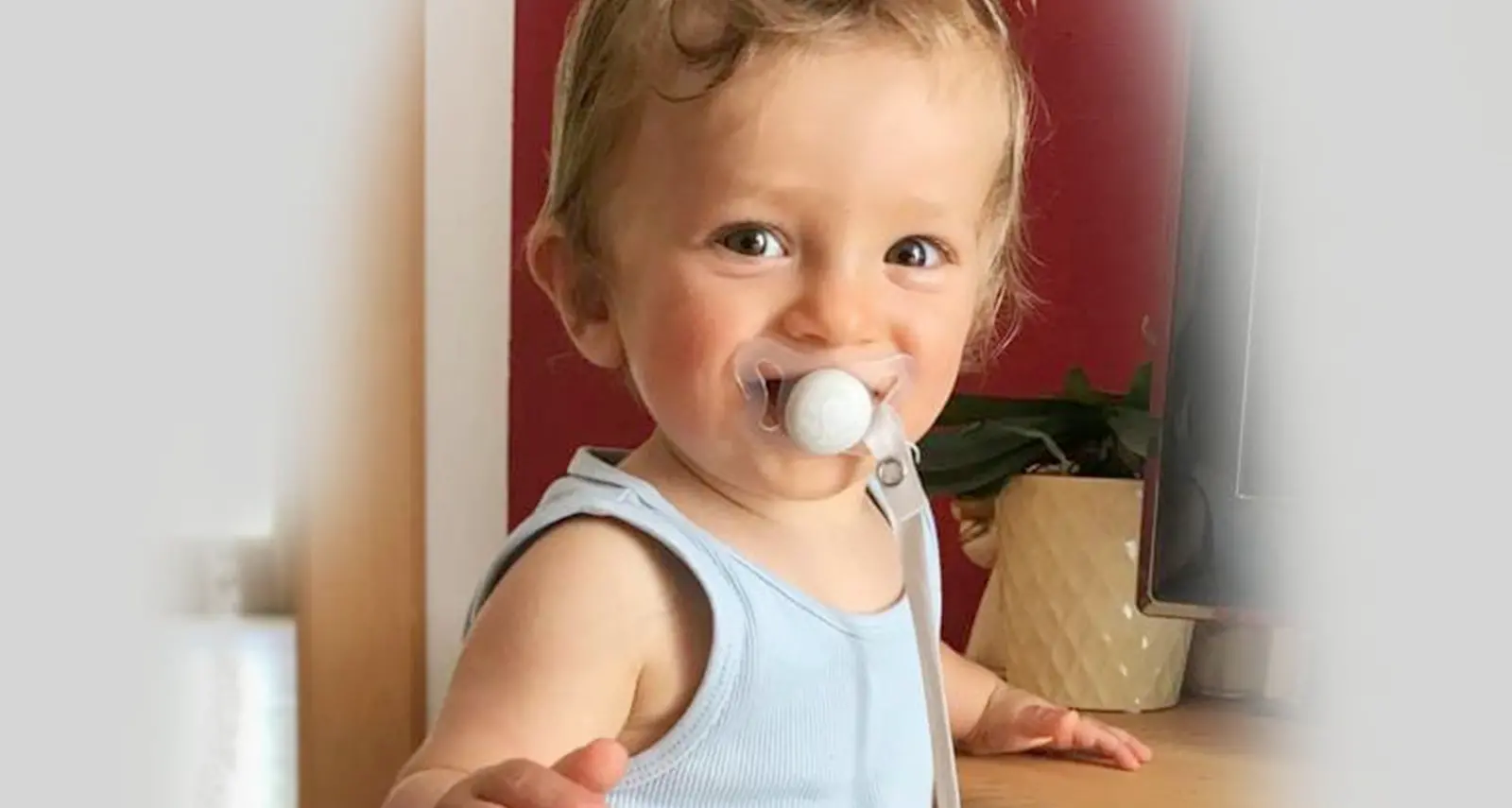 Oggi i funerali del piccolo Eric La lettera del suo papà: «Ora la nostra casa è vuota»