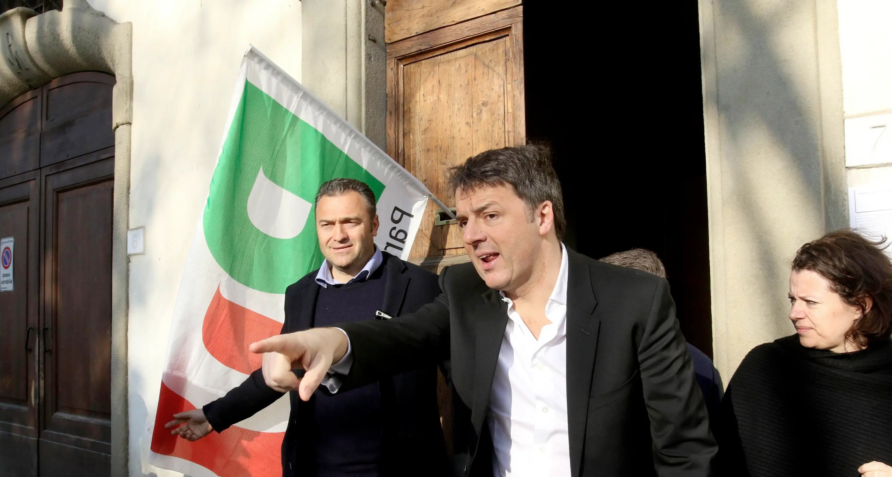Renzi: «Sarò leale. Il mio no ha distrutto i 5 Stelle»