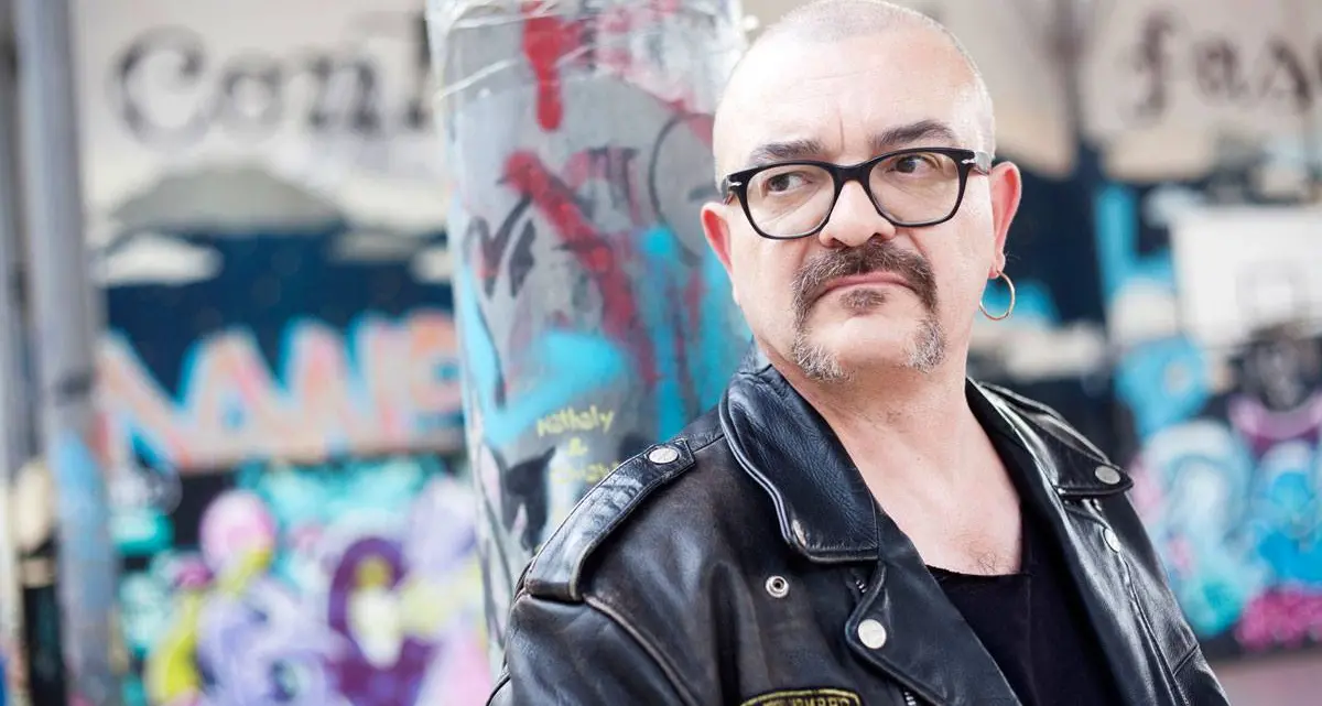 Danilo Sacco racconta \"Gardè\" al centro del live del 10 aprile a Mezzolombardo
