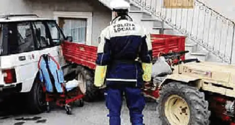 Fiavé: 82enne investito dal suo stesso trattore