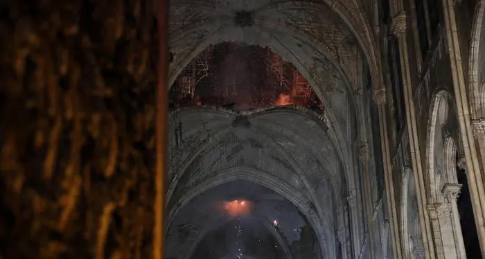 Notre-Dame in fiamme: bruciato il cuore di Parigi