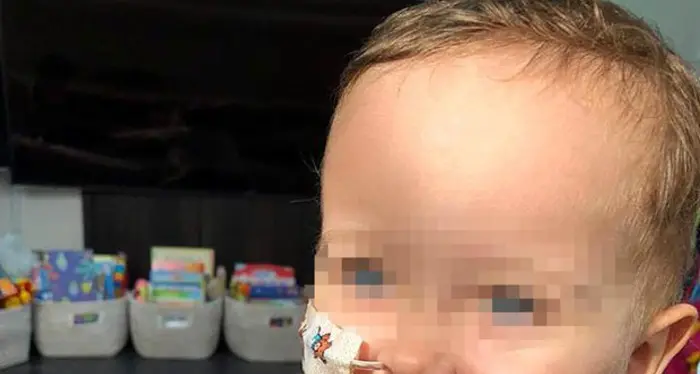 Il piccolo Alex migliora ogni giorno a 4 mesi dal trapianto