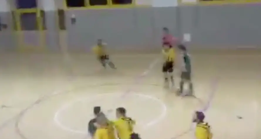 Pugno in faccia all'avversario Calcio a 5, 29enne al S. Chiara