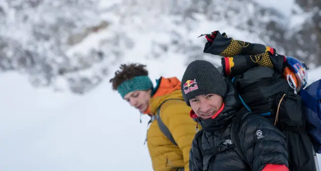 Valanga sulle Rocky Mountains dispersi David Lama e Auer giovani alpinisti austriaci