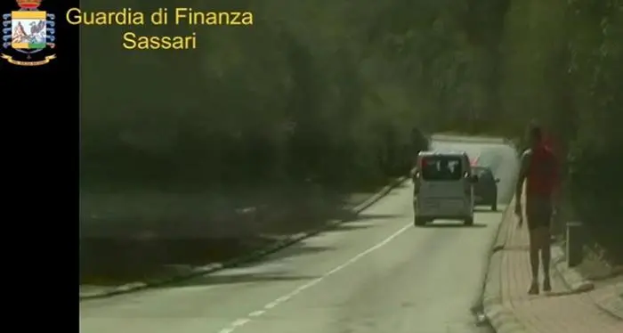 Era in malattia, ma faceva la guida turistica in Sardegna
