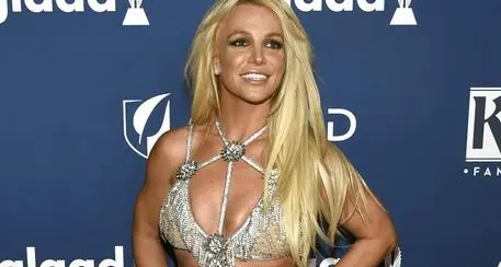 Britney Spears esce dalla riabilitazione