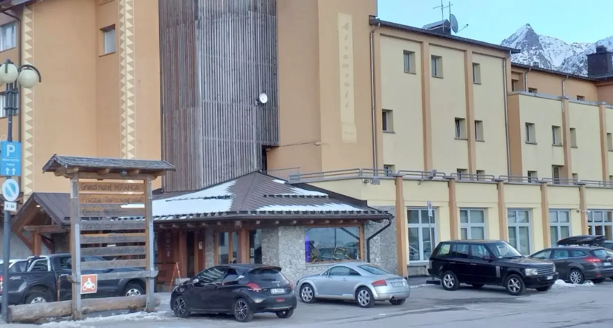 Razzia di bici al passo del Tonale Nella notte colpo da 40mila euro