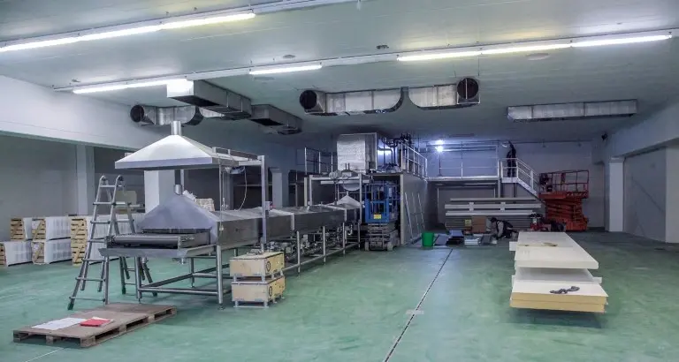 Operaio cade dal ponteggio Batte la testa: è molto grave