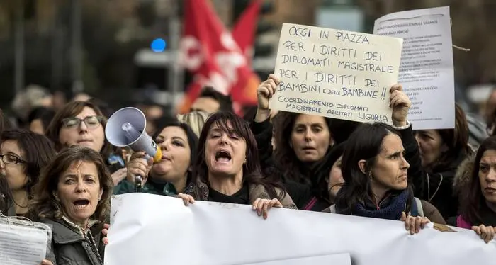 Scuola: accordo Governo-sindacati I prof revocano lo sciopero