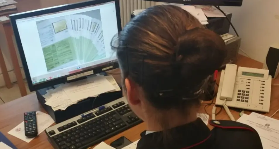Truffa internet sulle assicurazioni i Carabinieri di Cavalese individuano e denunciano gli autori