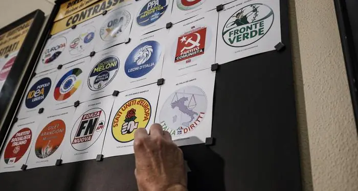 Elezioni europee fra un mese ecco le regole e informazioni per il voto del continente