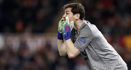 Casillas, col Porto fino a 40 anni