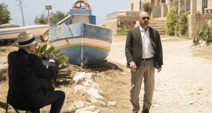 Per il commissario Montalbano si girano tre nuovi episodi (e li dirige Zingaretti stesso)