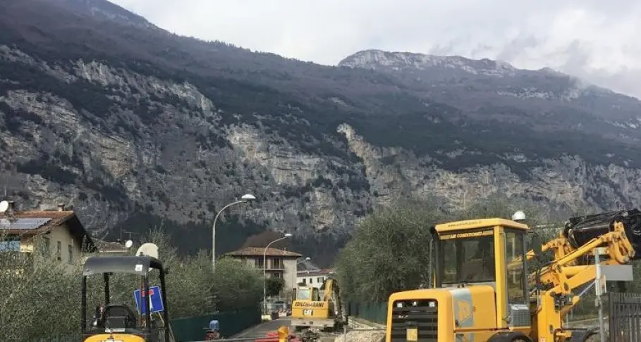 Tra Dro e Ceniga strade chiuse e bus deviati per due mesi