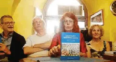 Il dizionario nòneso-ladino per i giovani è ora in vendita