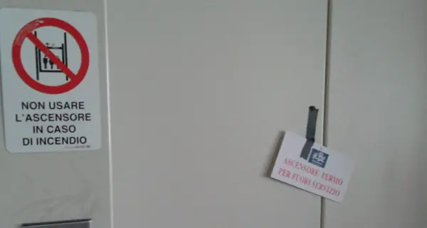 Casa Itea, ascensore ko Disabile in «ostaggio»