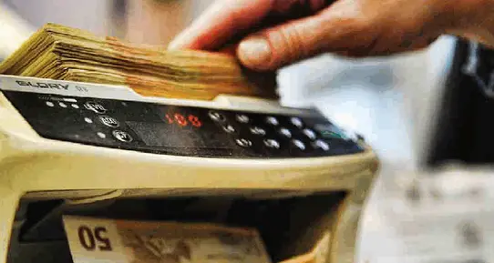 Contabile infedele sottrae 280mila euro all'azienda