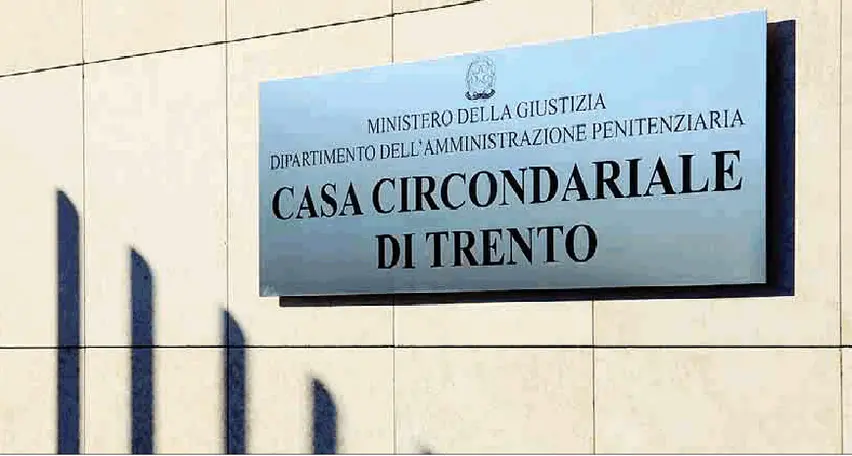 Prof accusato di violenza sessuale Sospeso dal servizio per 7 anni, 4 processi e 6 mesi in carcere da innocente