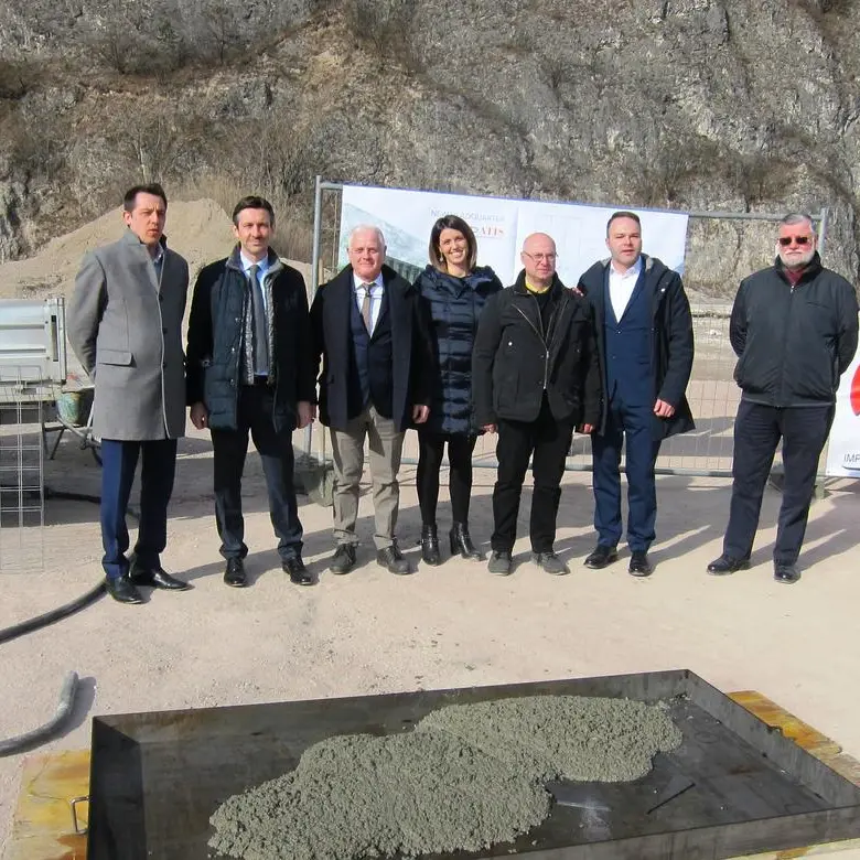 Atis, la fabbrica che funziona e amplia lo stabilimento