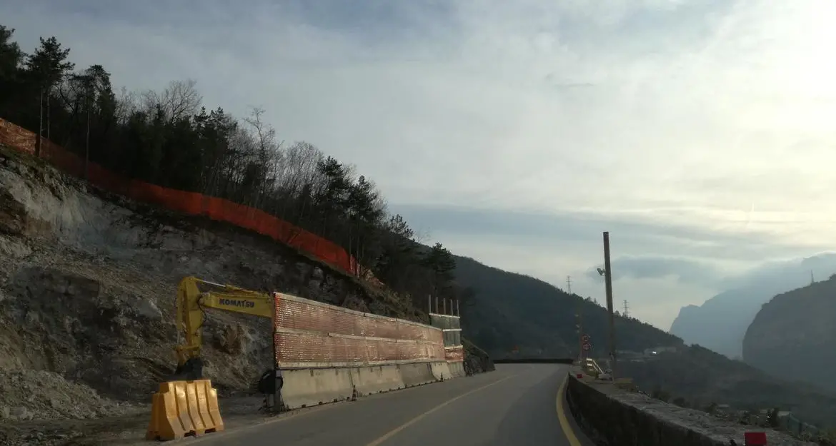 Domani notte chiusura notturna della strada della Maza fra Nago e Arco, fino alle 6
