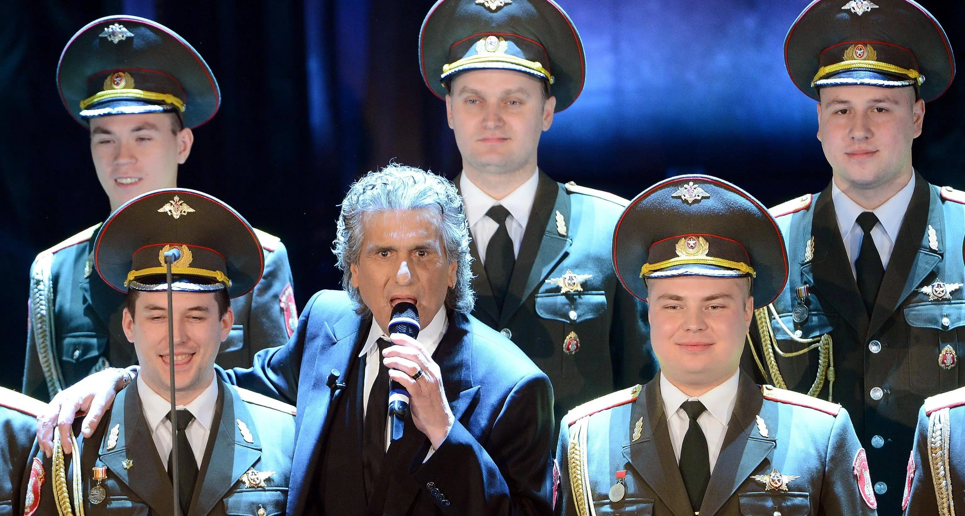 Dopo Al Bano l'Ucraina vuole bloccare l'ingresso a Toto Cutugno «filo-russo»