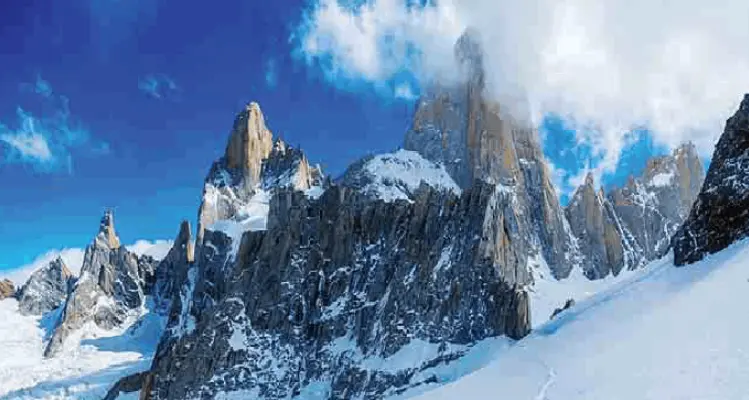 Calzà e Migliorini nella bufera del Fitz Roy per salvare due alpinisti