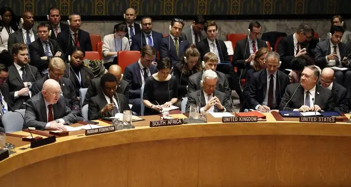 Ue, ultimatum a Maduro «Elezioni o riconosciamo Guaidò»