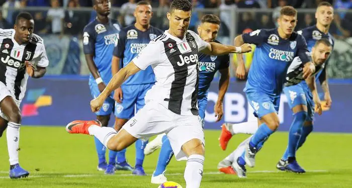 Ronaldo a Dubai, ma pensa alla Champions