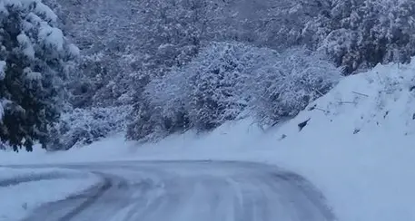 Neve blocca ambulanza, muore anziana a Gela