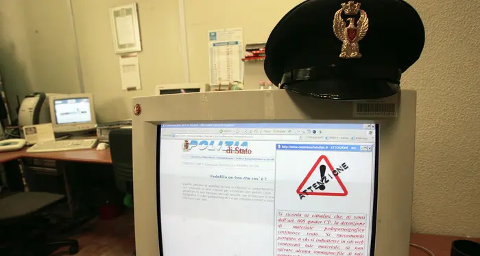 Polizia postale: un anno intenso fra truffe, pedofili e suicidi annunciati online
