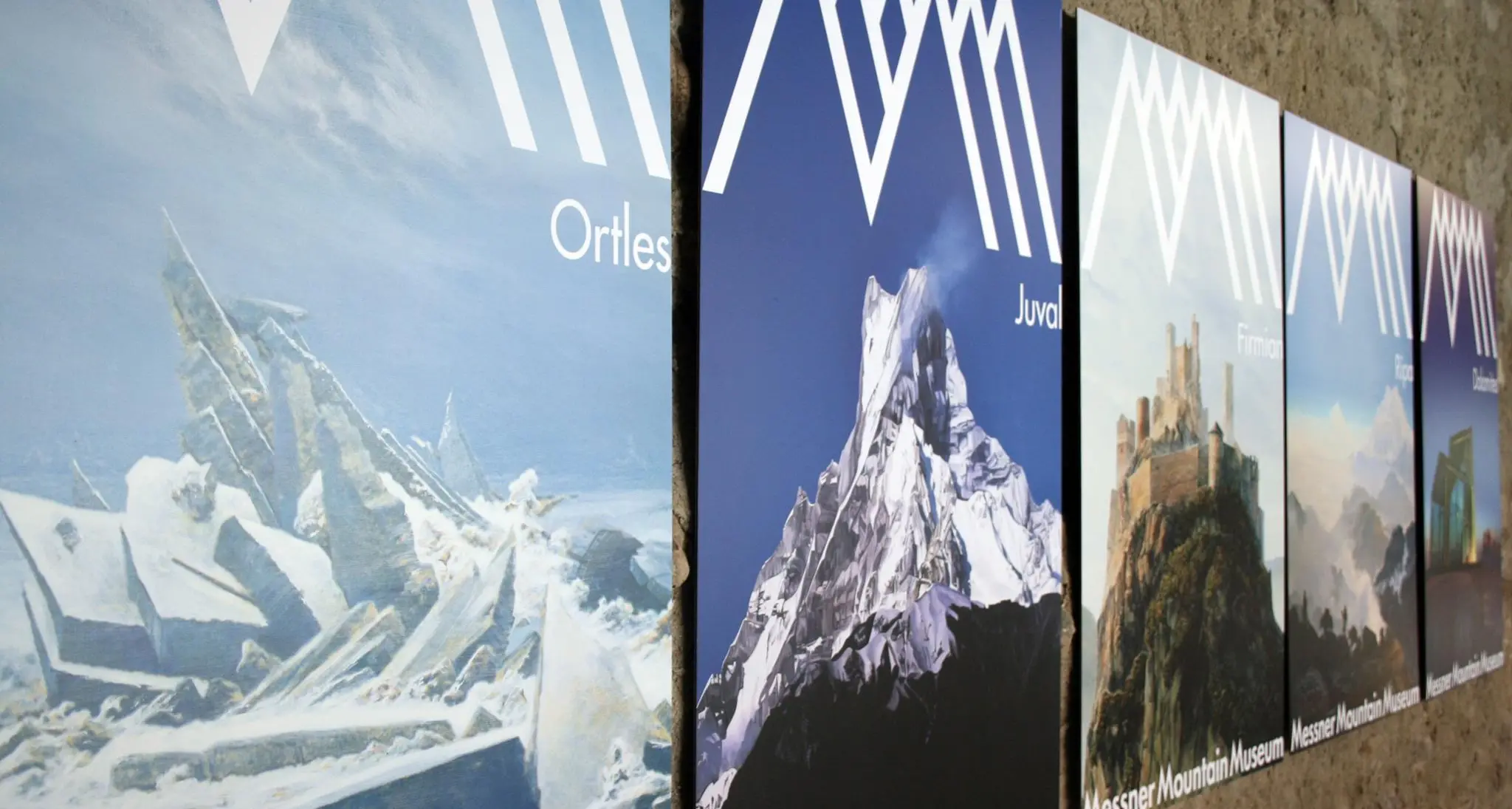 Messner a Castel Firmiano presenta la mostra dell'estate interattiva e con le cime in 3D