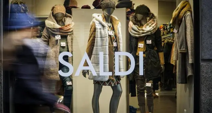 Saldi al via in tutta Italia, valgono 5,1 miliardi