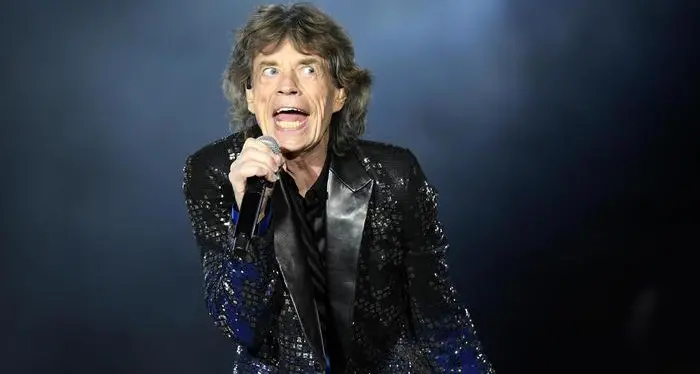 Mick Jagger sta meglio lo dice Ronnie Wood dopo l'operazione al cuore