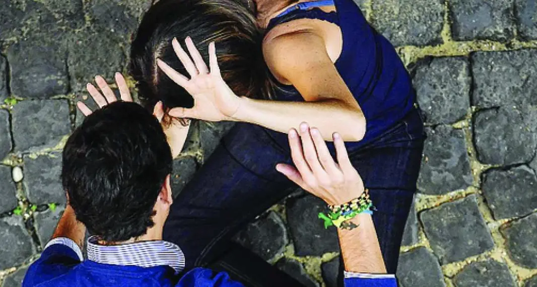 Baby sitter sequestrata e violentata a Verona