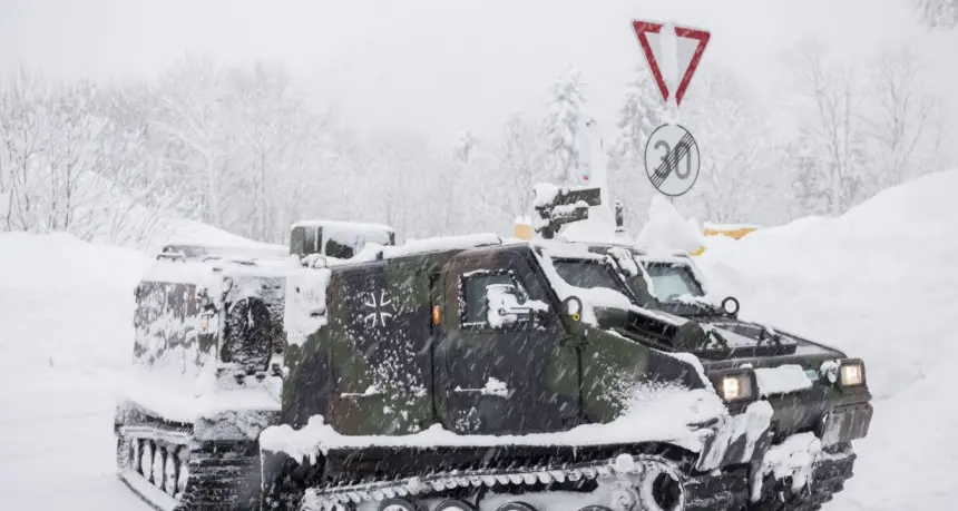 Allarme neve a nord delle Alpi In Baviera mobilitato l'esercito