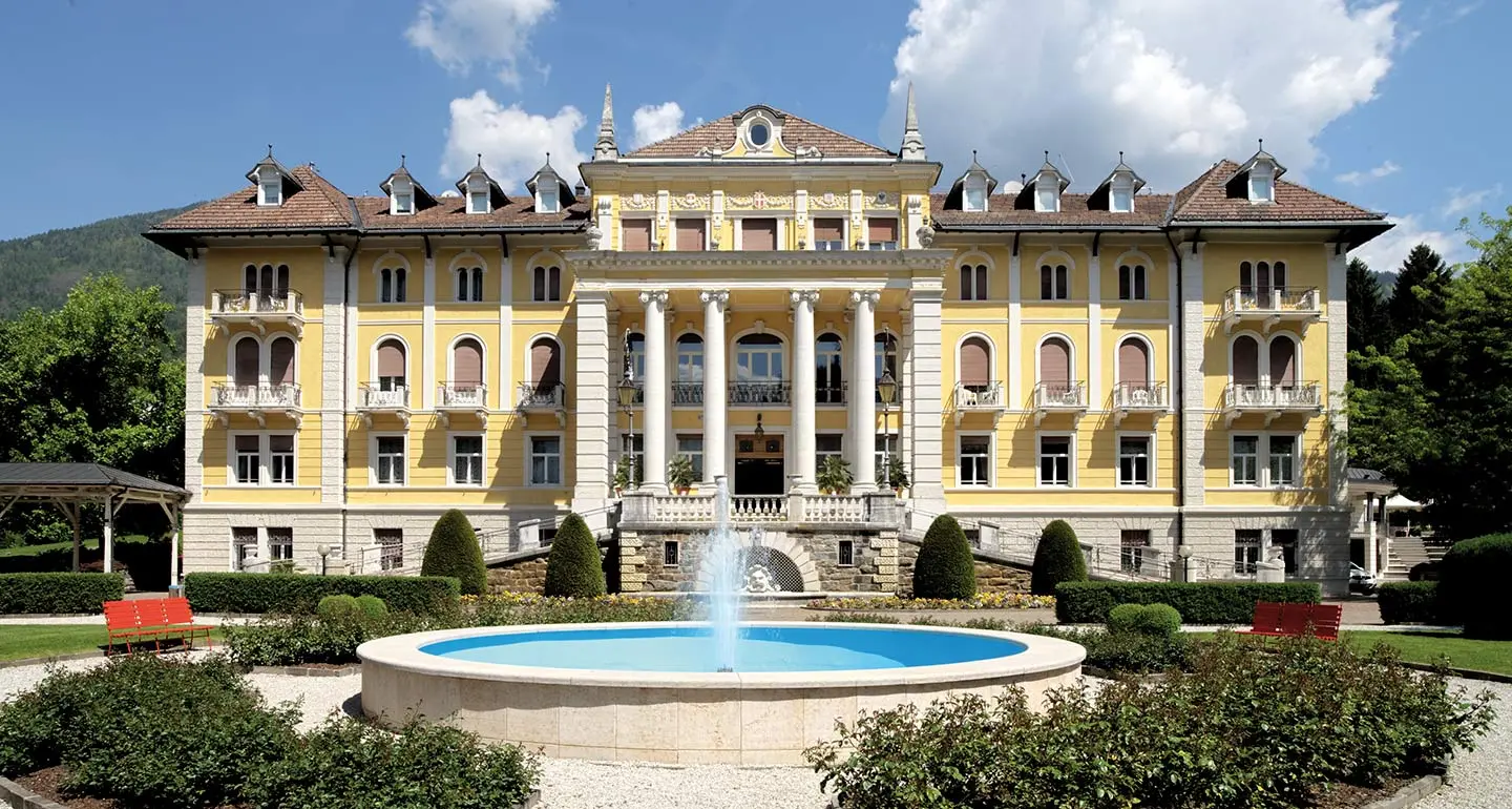 Crisi nera Grand Hotel Imperial, l'ira di Fugatti: «Pignoriamo» e Levico si preoccupa