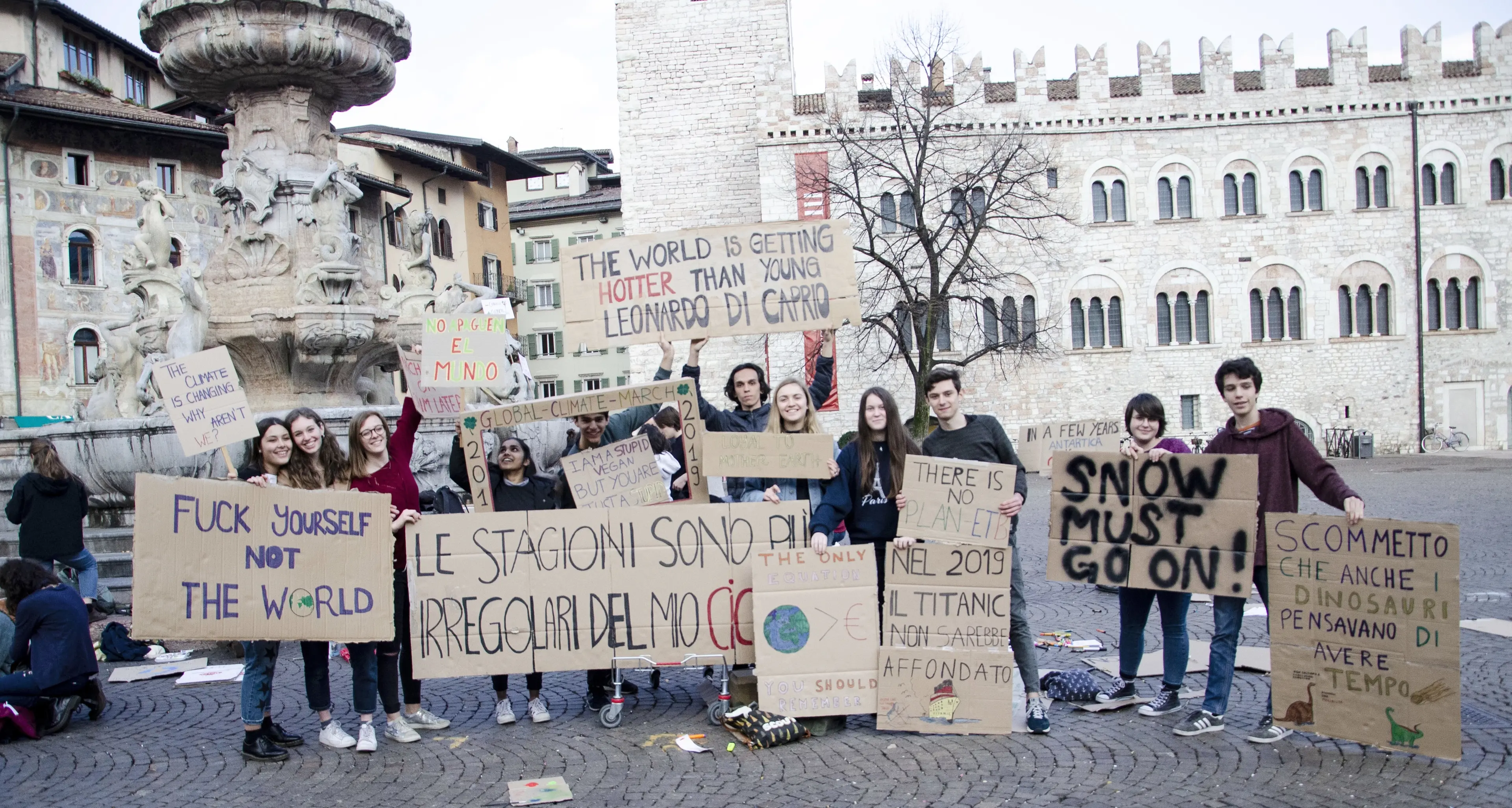 Domani gli studenti in piazza nello «sciopero per il clima» sul'esempio di Greta Thurnberg