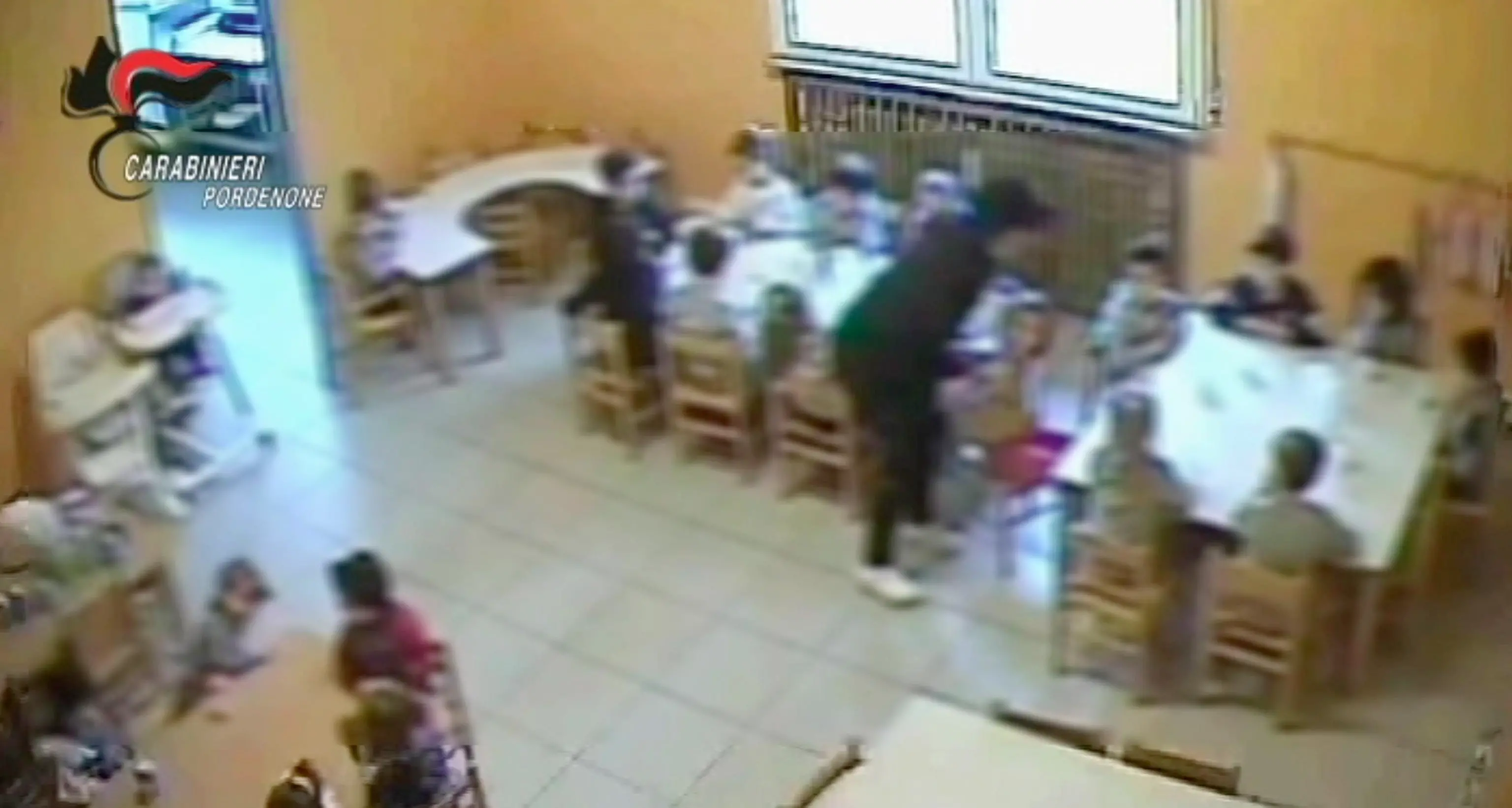 Telecamere in asili e case di riposo: ok dal Consiglio
