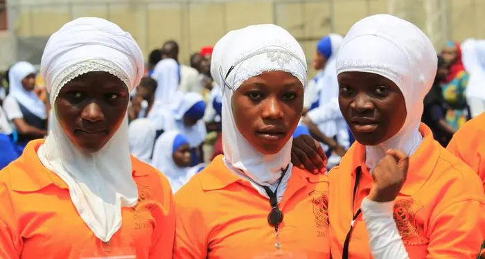 Decathlon vende hijab da corsa Ma è bufera in Francia