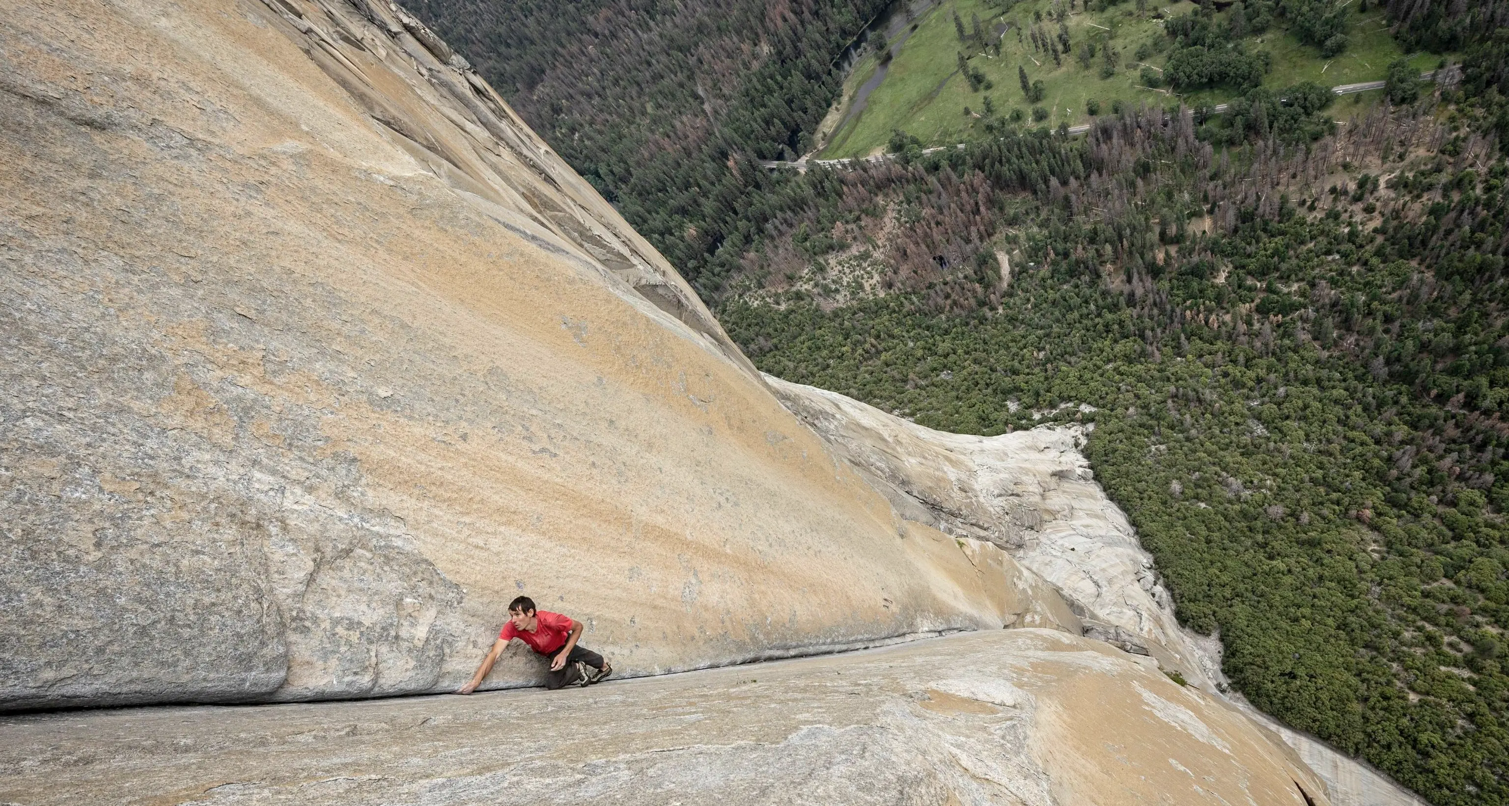 «Free solo», il film di Honnold fresco premio Oscar domani in sala a Trento