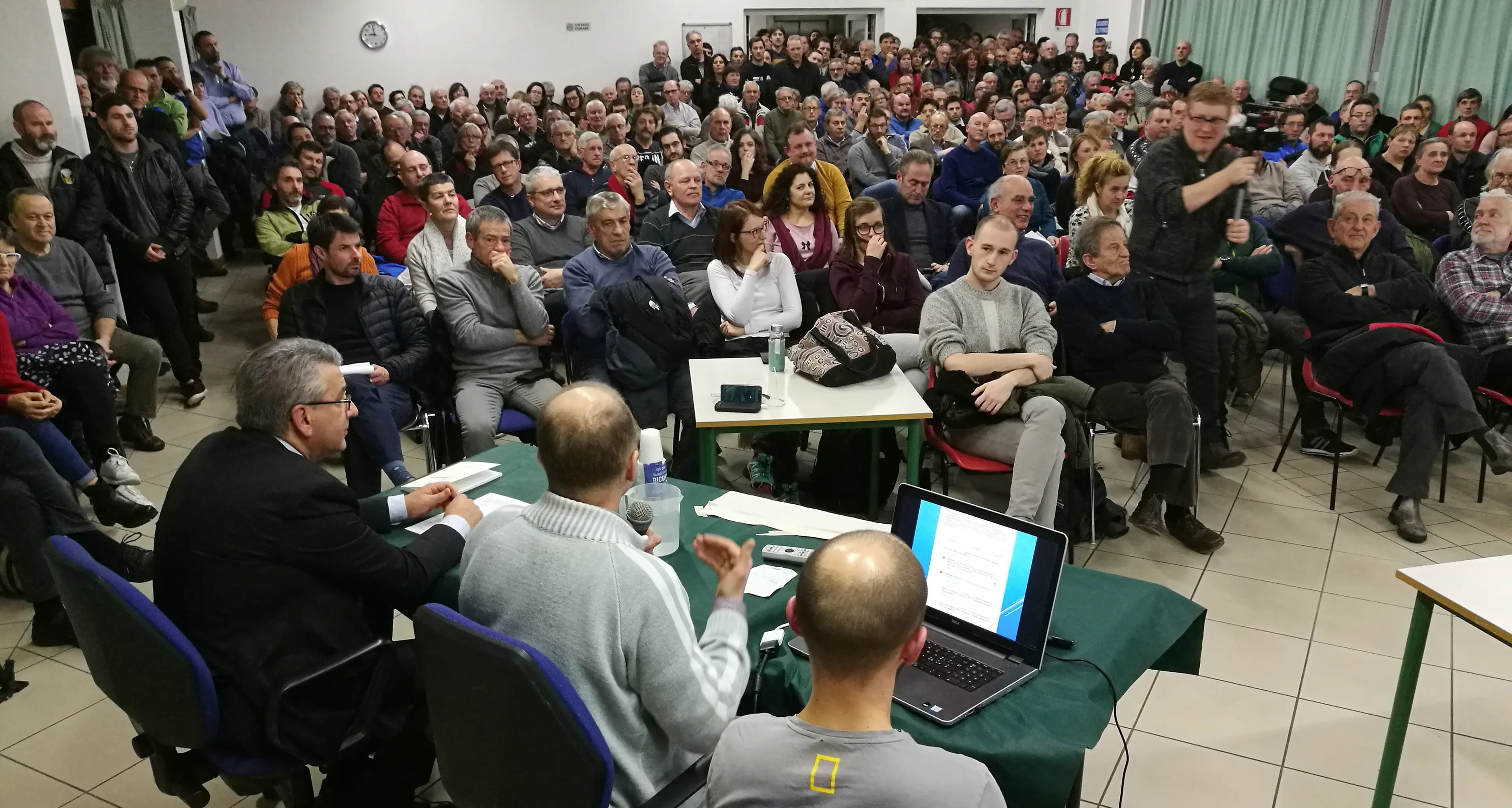 Valdastico, da Marco arrivano 300 «no» convinti