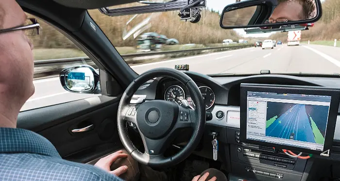 Via libera dal Ministero anche in Italia si sperimenta l'auto a guida autonoma