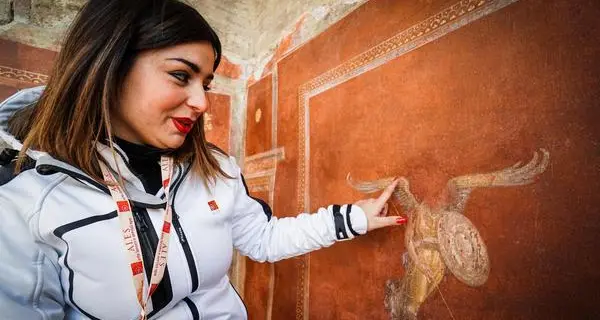 Pompei, un nuovo gioiello con la Schola Armaturarum