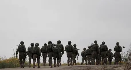 Gaza: morto palestinese ferito ieri