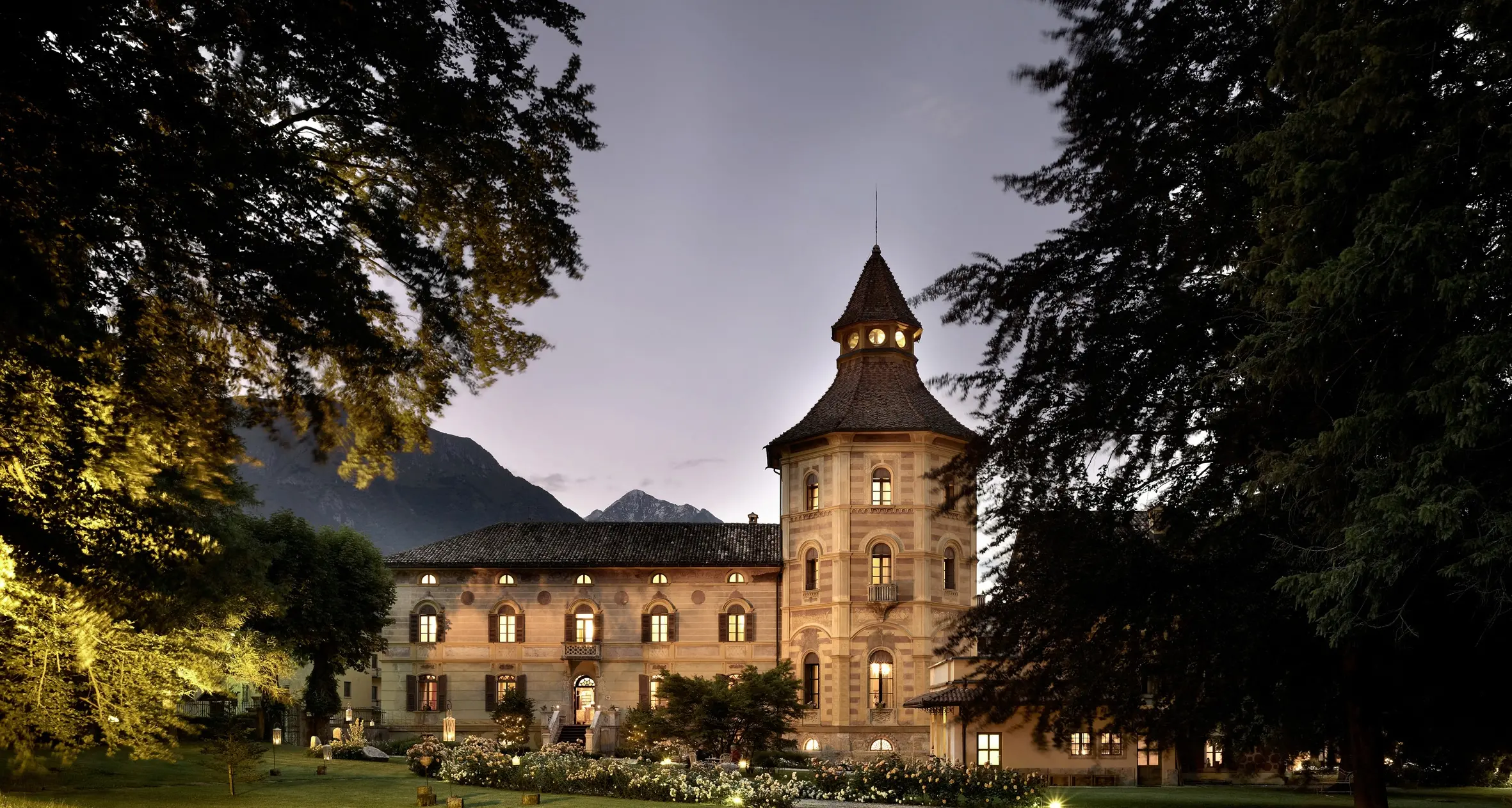 Hotel nelle Esteriori, venduti Villa di Campo e Bel Sit